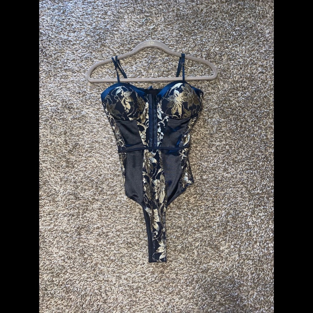 Fashion Nova Bodysuit